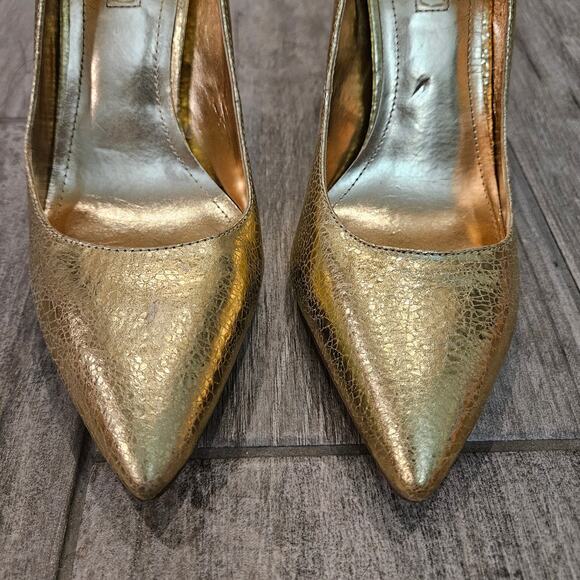 BCBGeneration Oslo Gold Heels Womens Size 9 Metallic Pointed Toe Pumps Party - Picture 4 of 10